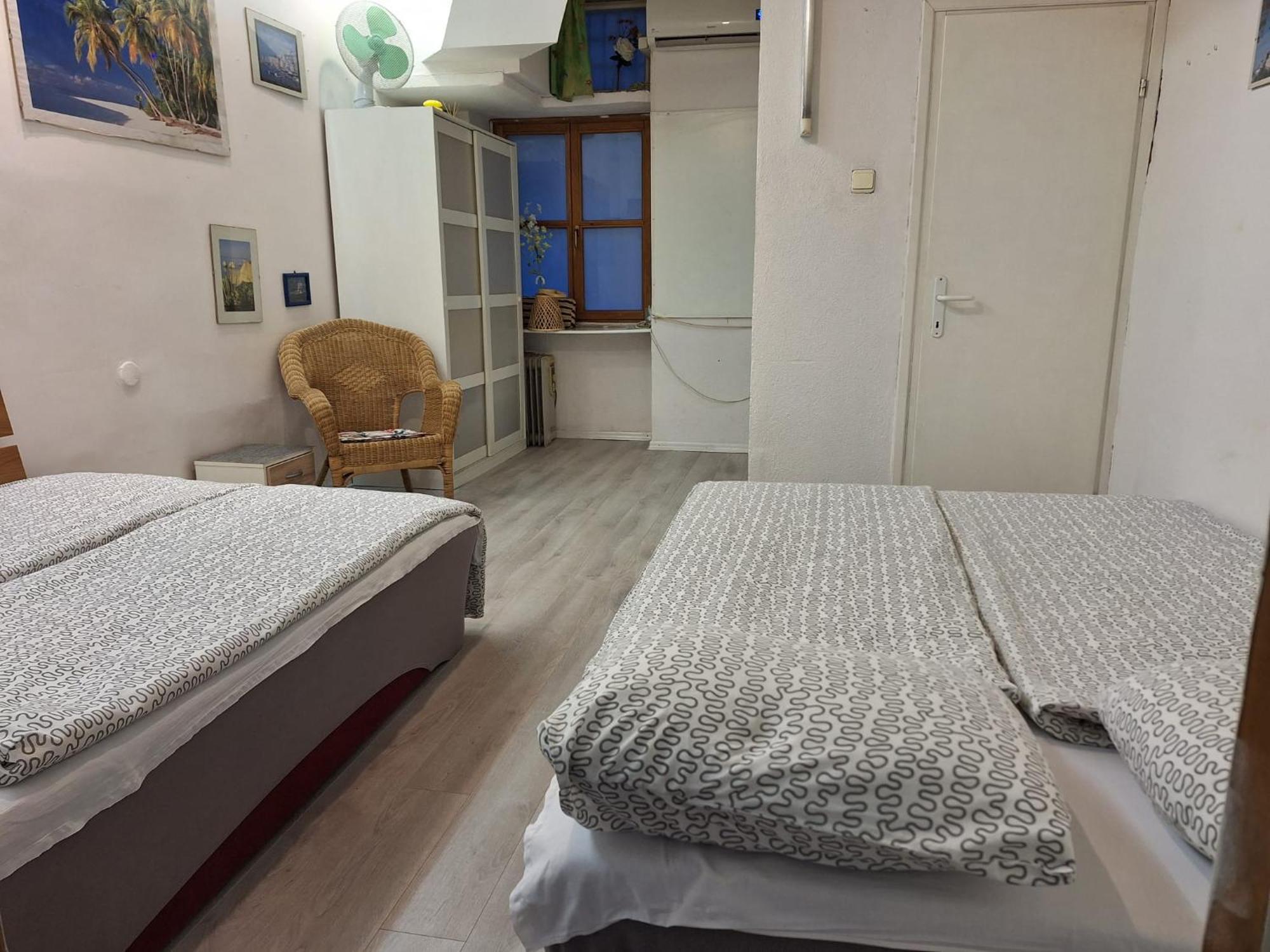 Apartment Youth Vita Zagabria Esterno foto